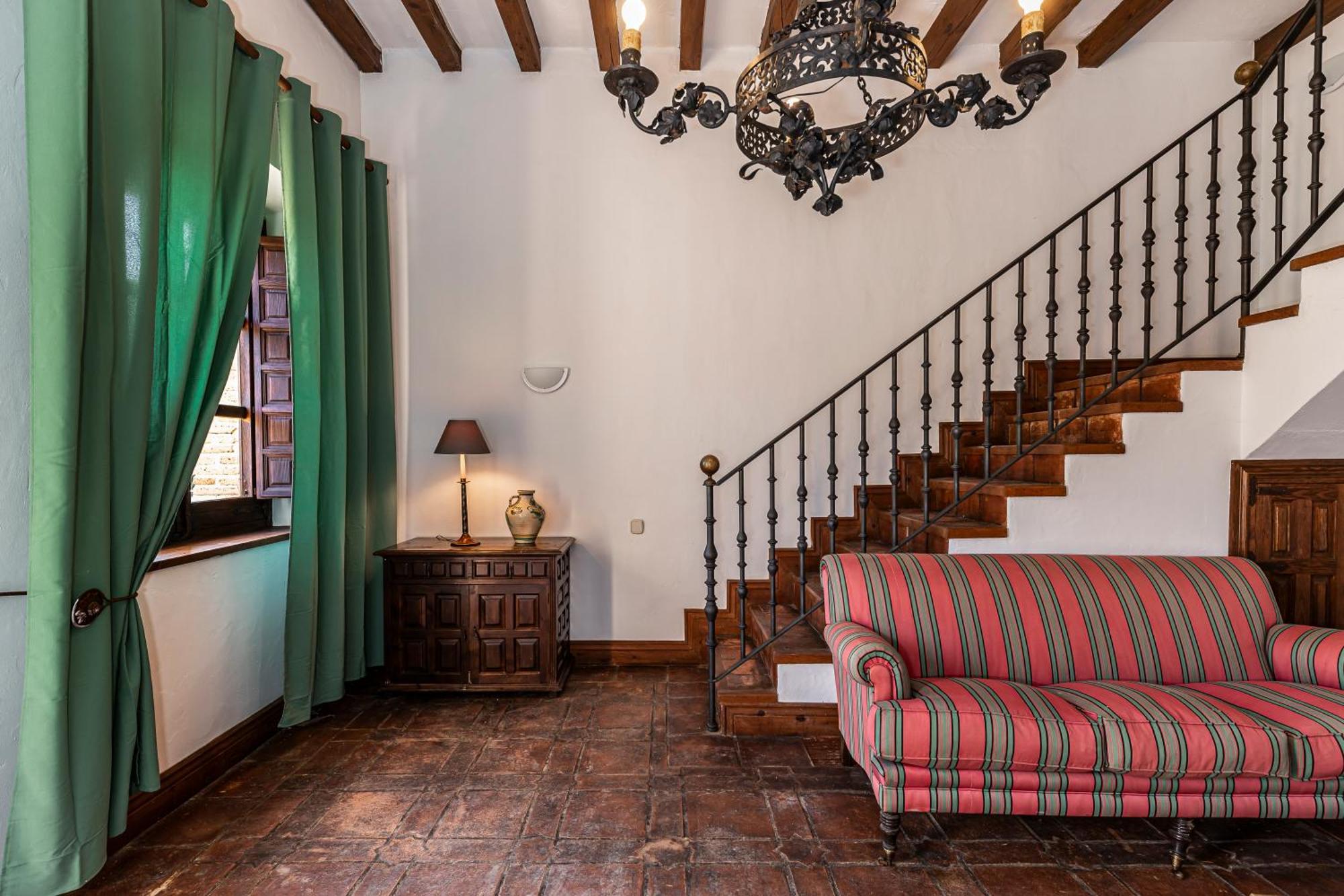 Queens Hacienda Alamedilla Toledo Argés المظهر الخارجي الصورة