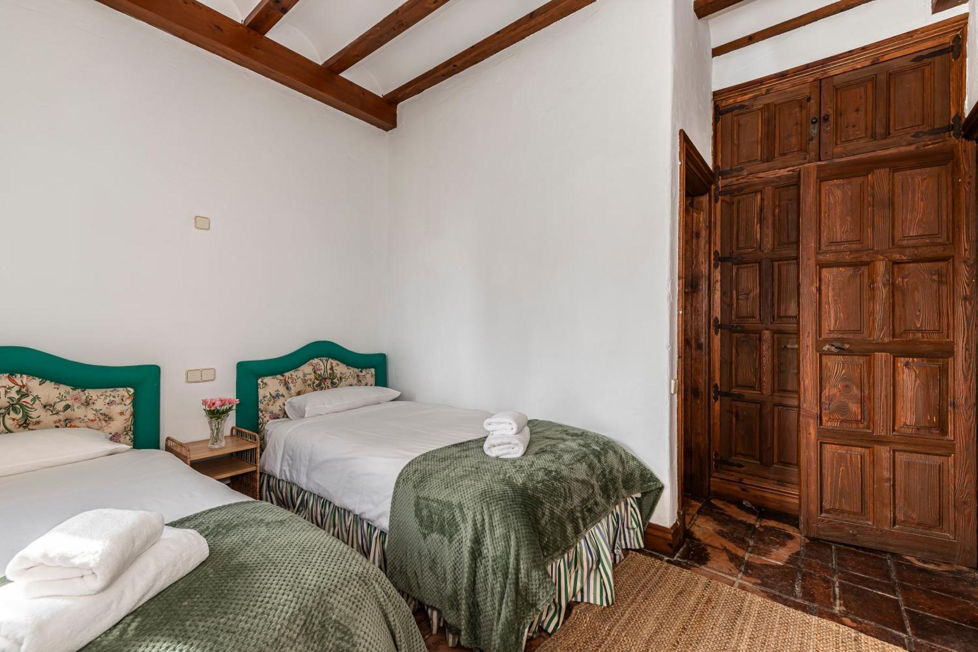 Queens Hacienda Alamedilla Toledo Argés المظهر الخارجي الصورة